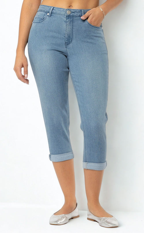 Carreli | Premium Angela Bleach Wash Capri