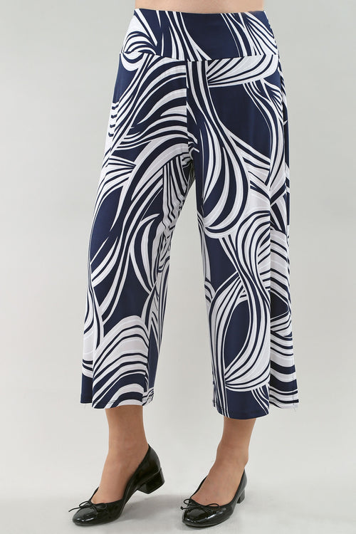 Michael Tyler | Navy, Ivory Swirl Print Pull-on Capris