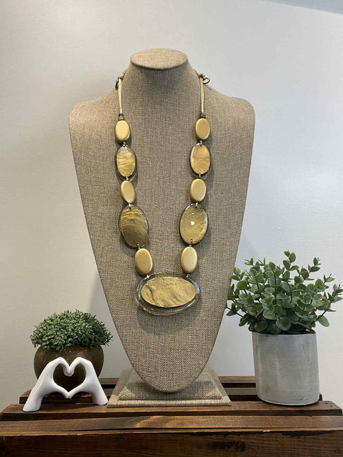 Necklace, Chunky Gold Resin,  Adjustable String