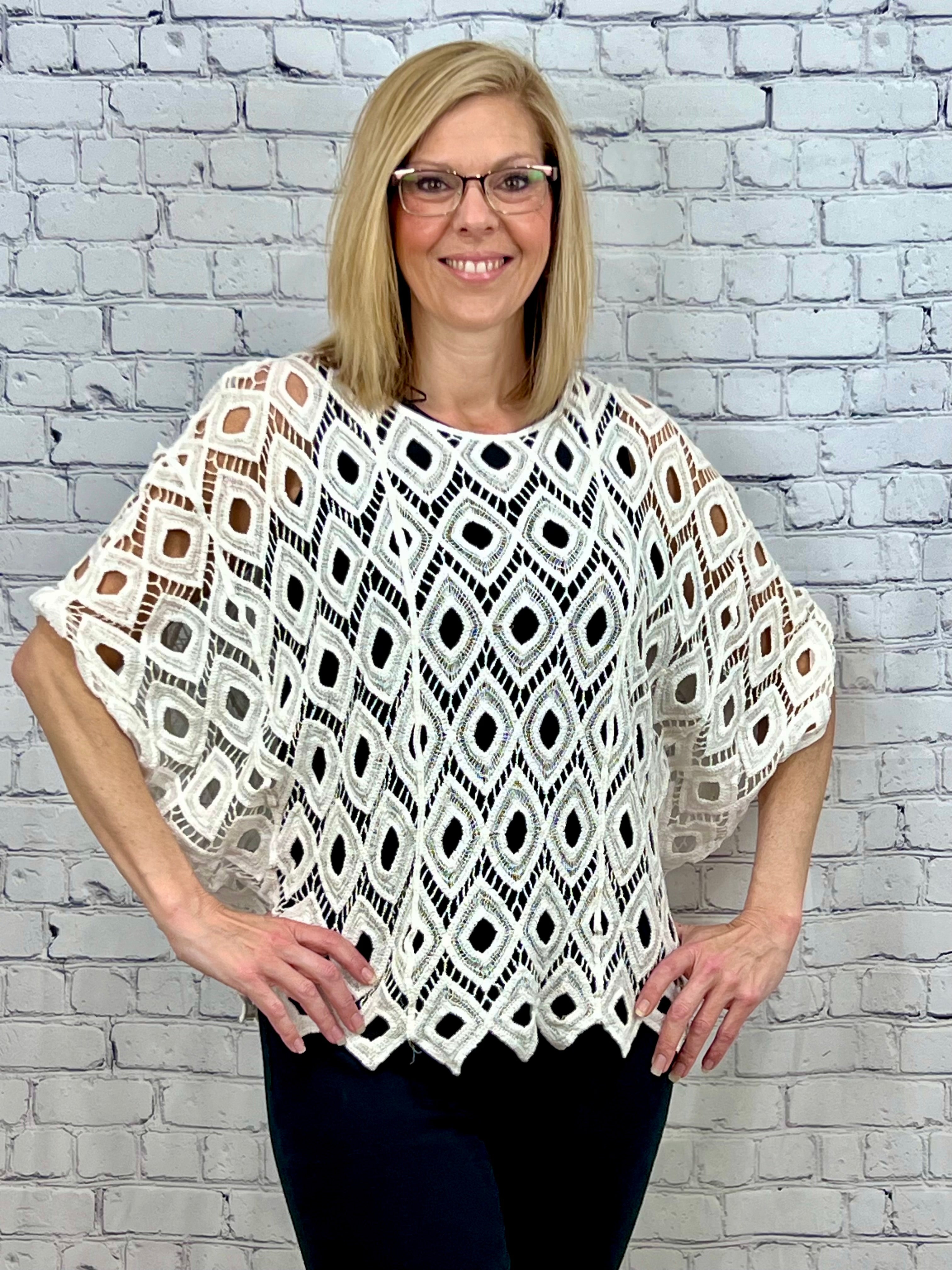 black and white crochet top
