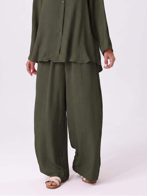 One Size Olive Pull On Pant With Pockets